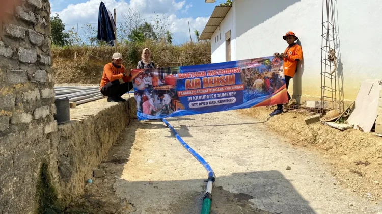 Krisis Air Bersih Mulai Mengancam Giligenting