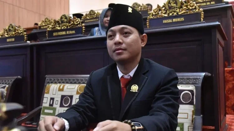 Hosnan Dorong Terobosan Infrastruktur di Sapudi dan Raas