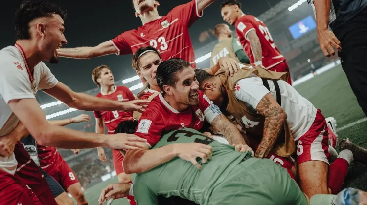 Dukungan Suporter Bawa Timnas Indonesia ke Final Hadapi Tailan
