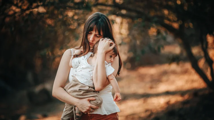Baby Blues Bukan Sekadar Minta Perhatian, Ini yang Perlu Dipahami