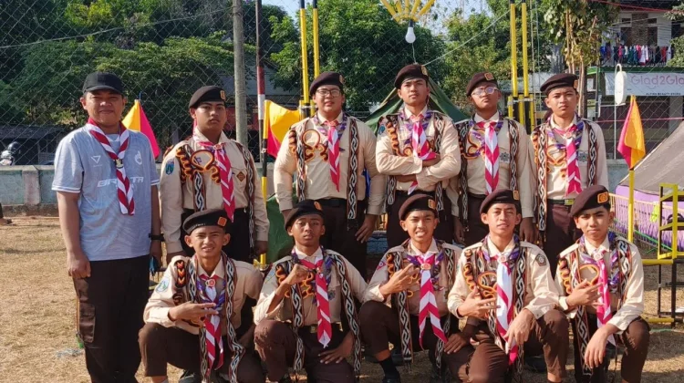 SD Integral Lukman Hakim Semarakkan Perkemahan Penggalang