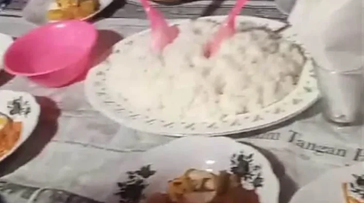 Menu Apa Saja, Makan Bareng Jadi Nikmat