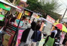 Ramadhan Perdana, Warga Serbu Pusat Kuliner