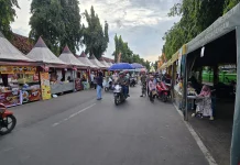 War Takjil di Sepanjang Jalan Dr Sutomo Sumenep