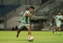 Carlos Pastikan Pemainnya Termotivasi dalam Laga Derby Jawa Timur