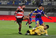 Madura United sementara Unggul 1-0 Atas Arema FC