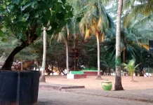 Sumur Tua Bertahan di Pantai Slopeng