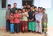 Kasdam V/Brawijaya Tinjau TMMD dan Sapa Santri di Mandala
