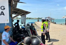 Polantas Sumenep Menyapa Masyarakat di Pelabuhan Kalianget