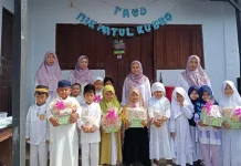 Ajarkan Anak Berbagi sejak Dini di Bulan Ramadan