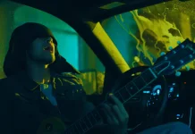 “Babydoll” Dominic Fike Viral Lagi setelah Rilis Single Baru