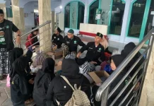 PC Pagar Nusa Sumenep Gelar Aksi Sosial Berbagi Takjil Ramadhan