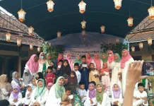PAUD HI Rumah Pintar Tanamkan Empati lewat Berbagi dengan Anak Yatim