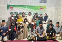 Fakultas Ilmu Komunikasi UNIBA Madura Gelar Santunan Anak Yatim di Sumenep