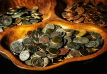 Emas vs Saham vs Crypto: Memahami Pilihan Investasi di Era Modern