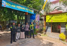 Satlantas Sumenep Pantau Arus Wisatawan