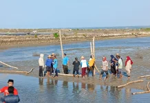 Warga Tapakerbau Surati Polda Jatim Soal Perkembangan Kasus SHM Laut