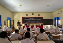 Satlantas Sumenep Police Goes To School di SMK 1 Kalianget