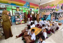 Dispusip Sumenep Perkuat Literasi Melalui Pendampingan Perpustakaan Ramah Anak
