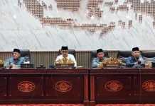 Tujuh Fraksi DPRD Sampaikan Pandangan Umum Raperda