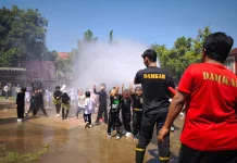 Tak Hanya Padamkan Api, Damkar Keceriaan Tebar Bahagia untuk Anak-anak