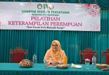 DWP Sumenep Gelar Pelatihan Kawat Bulu, Dorong Ekonomi Perempuan