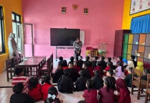 Satlantas Polres Sumenep Tanamkan Tertib Lalu Lintas Melalui Polisi Sahabat Anak