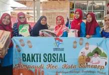 Peduli Sesama, Himpaudi Sumenep Salurkan Bantuan Sosial