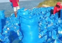 Musim Kemarau Tiba, Harga Garam Gili Raja Turun