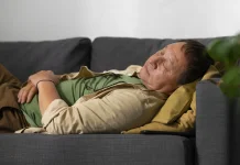Tidur Siang Berlebihan Bisa Jadi Alarm Bahaya Tubuh