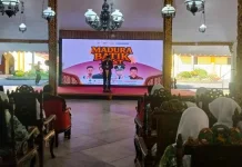 Pelajar Sumenep Belajar Membatik di Keraton, Kenalkan Batik sejak Dini
