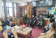 Disdukcapil Sumenep Pelajari Sistem Penundaan Adminduk di Surabaya