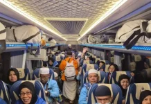 Jelang Kepulangan, Jemaah Haji Diingatkan Tak Bawa Zamzam di Koper
