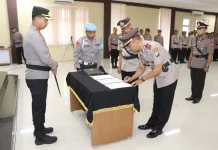 Kapolres Sumenep Pimpin Sertijab Empat Kapolsek