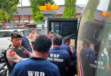 Kurangi Overcrowding, 9 Warga Binaan Rutan Sumeneo Dipindah ke Lapas Narkotika