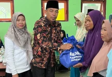 DWP MIN 3 dan MTsN 3 Sumenep Gelar Jumat Berkah untuk Anak Yatim dan Duafa
