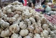 Harga Kebutuhan Pokok di Sumenep Masih Tinggi meski Rupiah Menguat