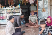 Kapolsek Batuputih Sumenep Ajak Warga Aktifkan Siskamling