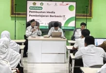 Workshop Digitalisasi MAN Sumenep Fokus Media Interaktif