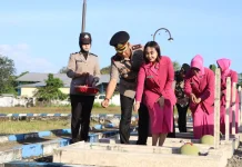 Sambut Hari Bhayangkara Ke-80, Kapolres Sumenep Pimpin Ziarah di TMP Jokotole