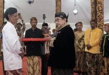 Pemkab Sumenep Gelar Kirab Pusaka Keraton, Perkuat Identitas Budaya