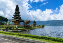 Pura Ulun Danu Beratan, Harmoni Keindahan Alam dan Warisan Budaya di Jantung Bali