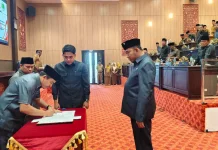 Hasil Pembahasan Pertanggungjawaban APBD Sumenep Disahkan di Paripurna DPRD
