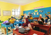 KKG PAI Pasongsongan Latih Guru Membuat Microsite