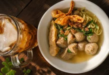 Kisah Ibu Rumah Tangga di Pamolokan Sukses Rintis Kuliner 'Baksoku'