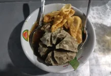 Semangkuk Kehangatan yang Tak Pernah Kehilangan Penggemar
