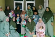 Sentuhan Kasih di Bulan Muharram, TP PKK RT 01 Alam Permai Asri Santuni Anak Yatim
