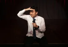 Ini Penjelasan Psikologi di Balik Lucunya 'Stand-Up Comedy'