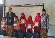 SDN Panaongan Tiga Perkuat Karakter Melalui Masa Pengenalan Sekolah