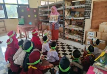 SDN Mantajun I Tanamkan Budaya Literasi lewat Pengenalan Perpustakaan